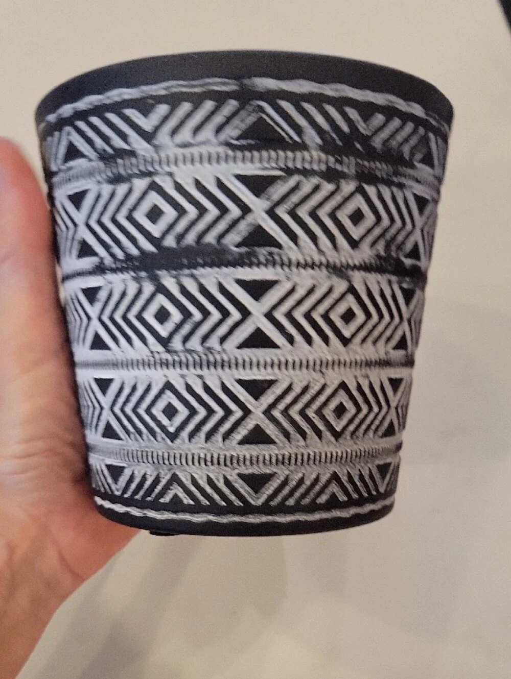 Target Distressed Black and White Ceramic  Geometric Pattern Vase